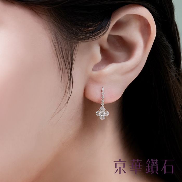 耳環a④ Amazon.com: Genuine OEM for NISSAN Left Moulding Fillet