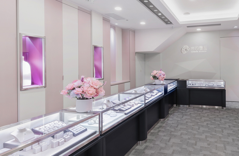 生日禮物、客製化禮物-花蓮店-快來京華鑽石買禮物